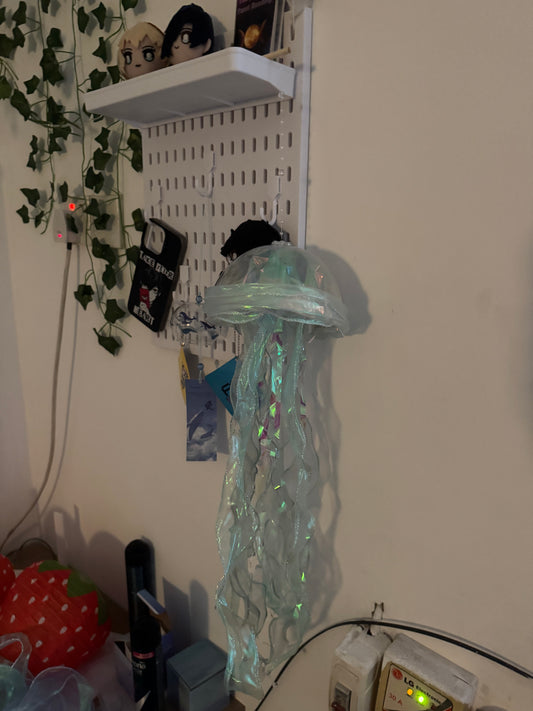 🪼 فوانيس قناديل البحر المضيئة