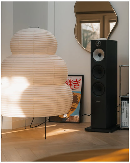 Akari floor lamp