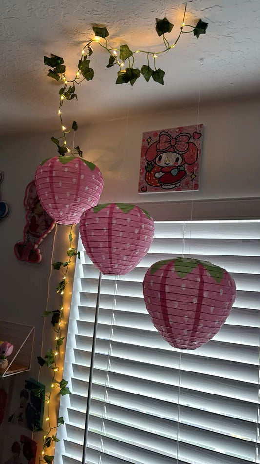 فوانيس الفراوله الورقيه